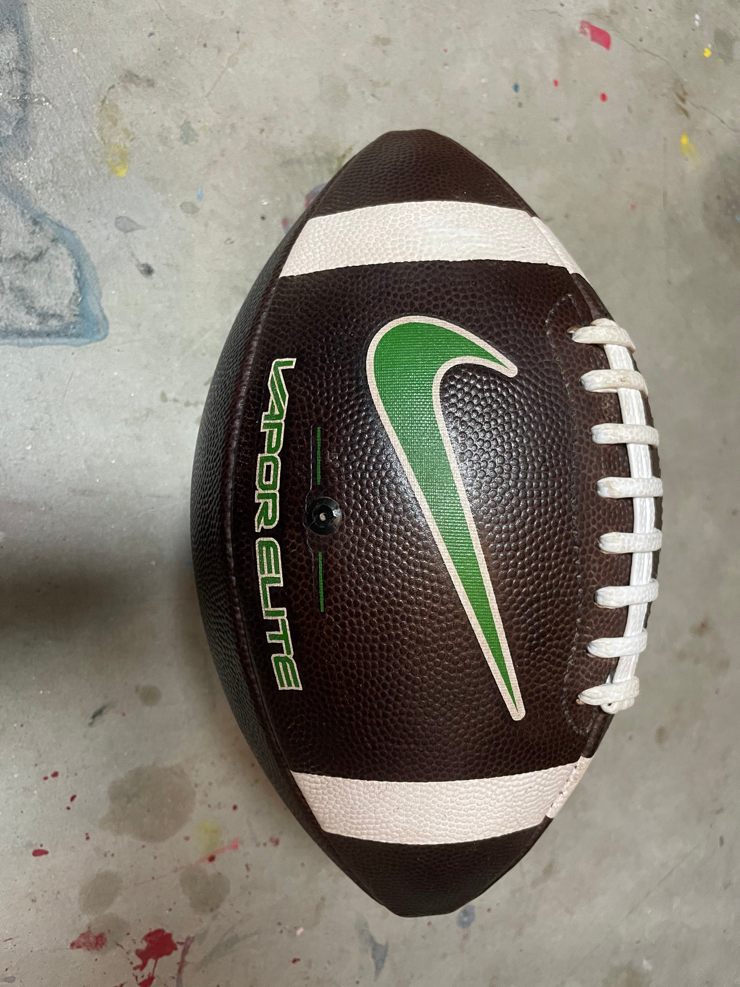 Nike Vapor Elite Fully Prepped Game Ready Football -Oregon